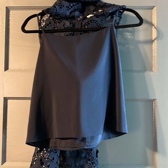 Alice & Olivia Tunic Top - Picture 5 of 7